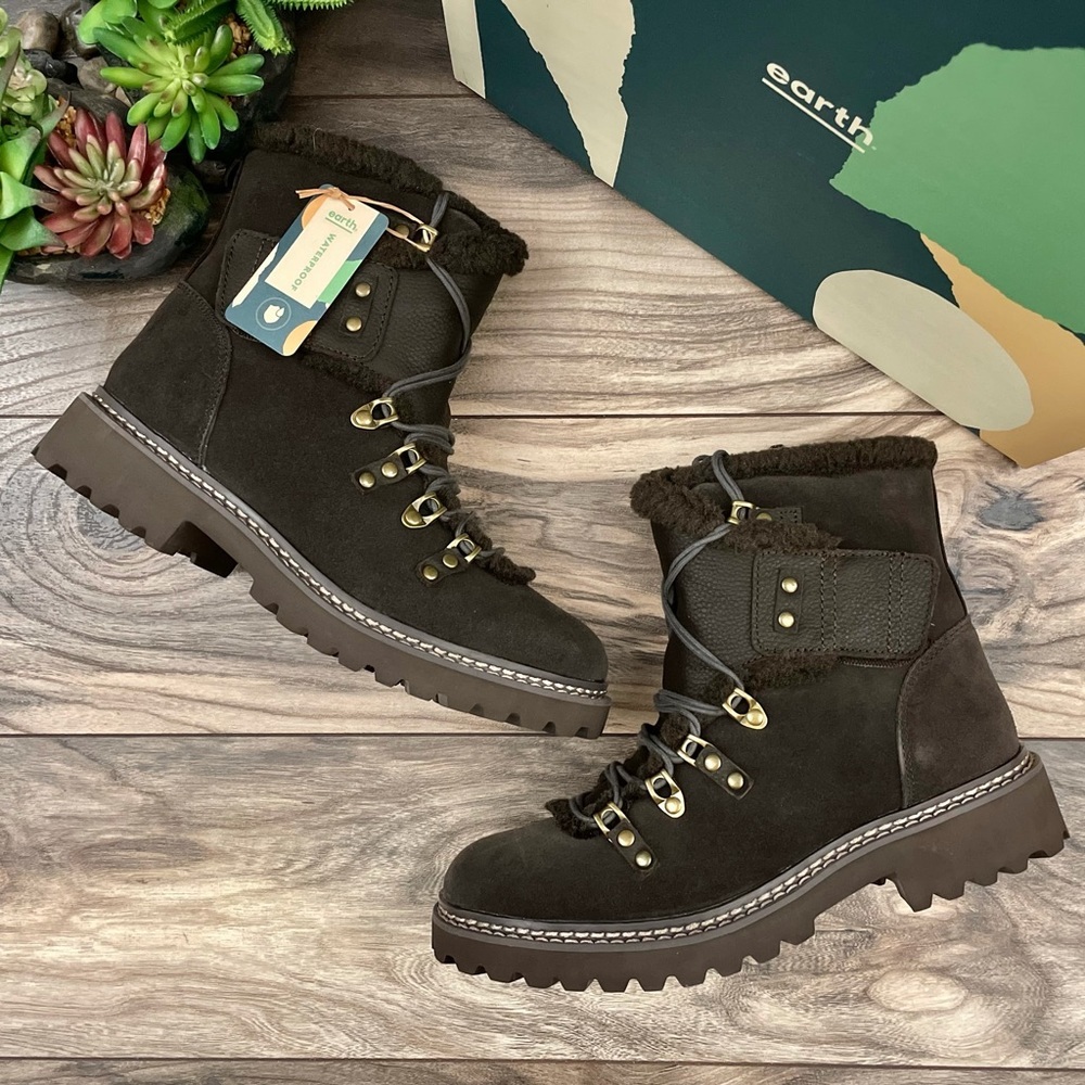 Earth Kodiak Glacier Waterproof Hiking Snow Boot